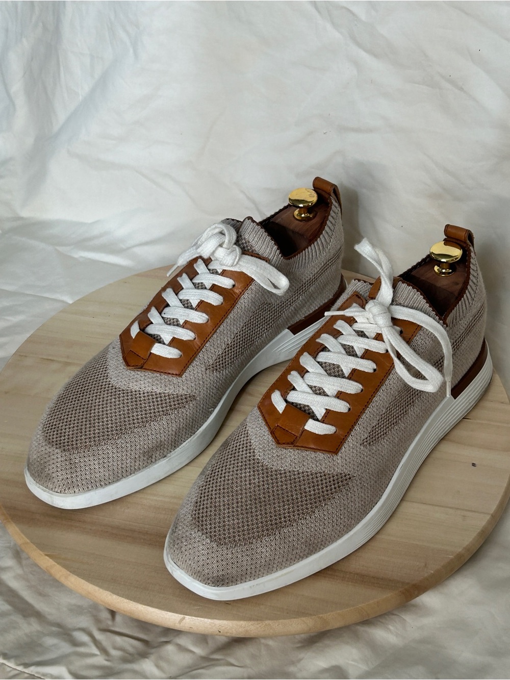 Wolf & Shepherd Men’s SupremeKnit™ Trainer Sneakers Mocha and White US 10 - Picture 3 of 8